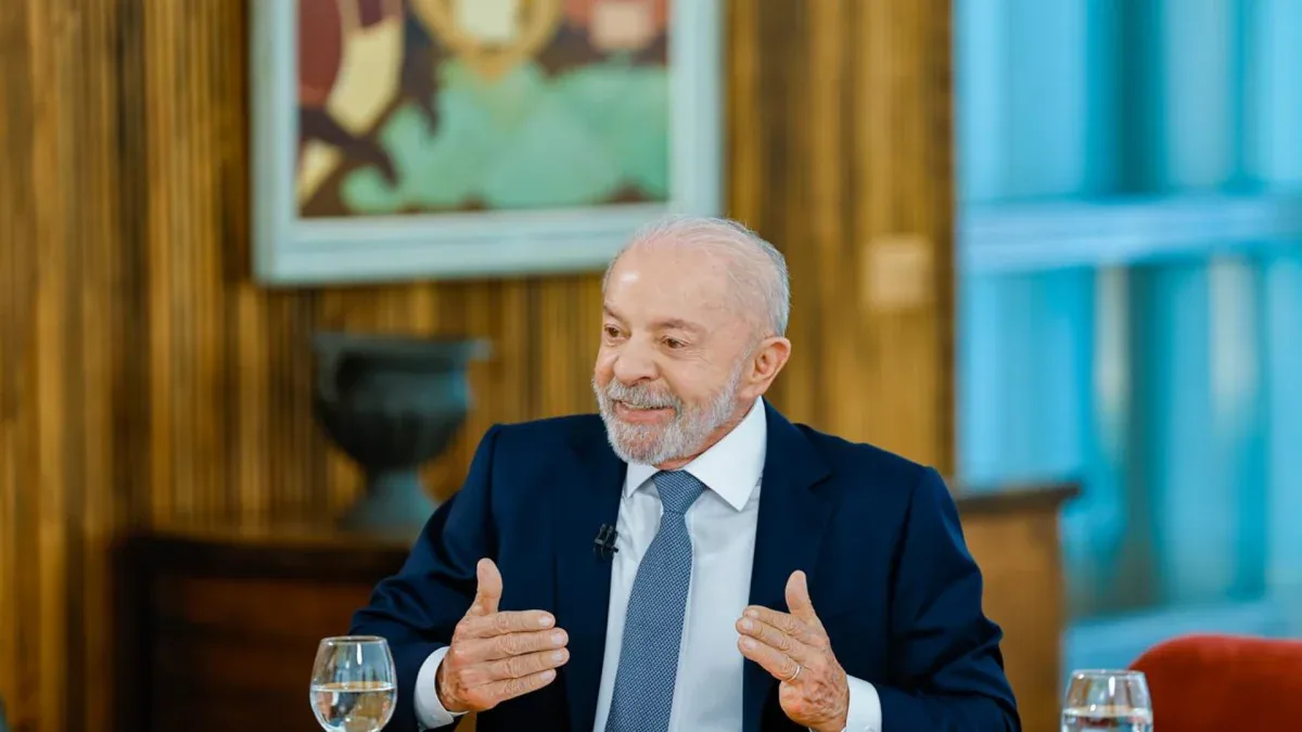 Lula defende crescimento para reduzir dívida em relação ao PIB