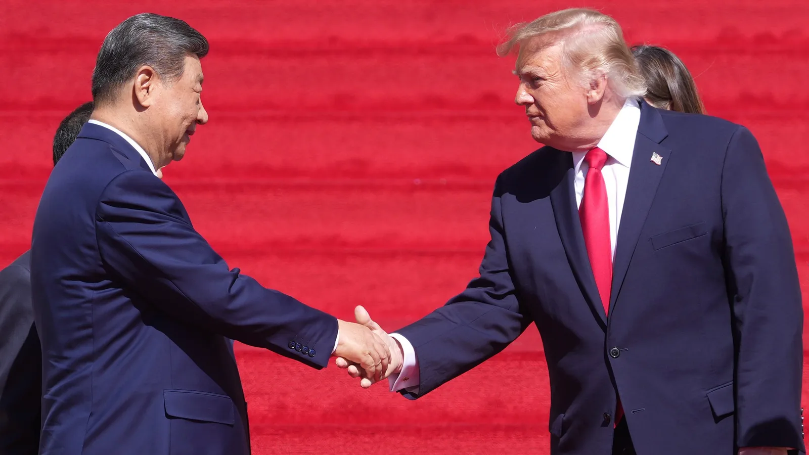 Trump diz a Xi que ajuda chinesa ao Irã seria inaceitável para os EUA