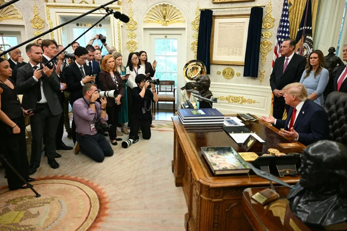 Trump minimiza suspensão de cobertura por emissoras dos EUA