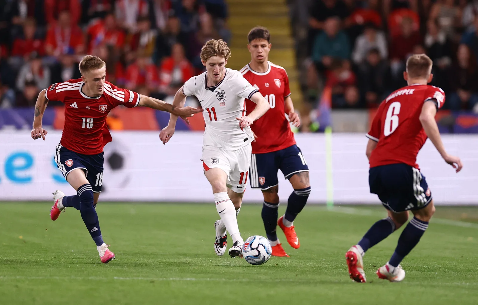 Croácia e Inglaterra se enfrentam pela Liga das Nações em 3 de outubro