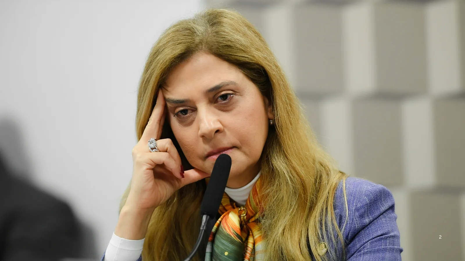 Clubes podem renegociar acordos após suspensão das bets, diz Leila Pereira