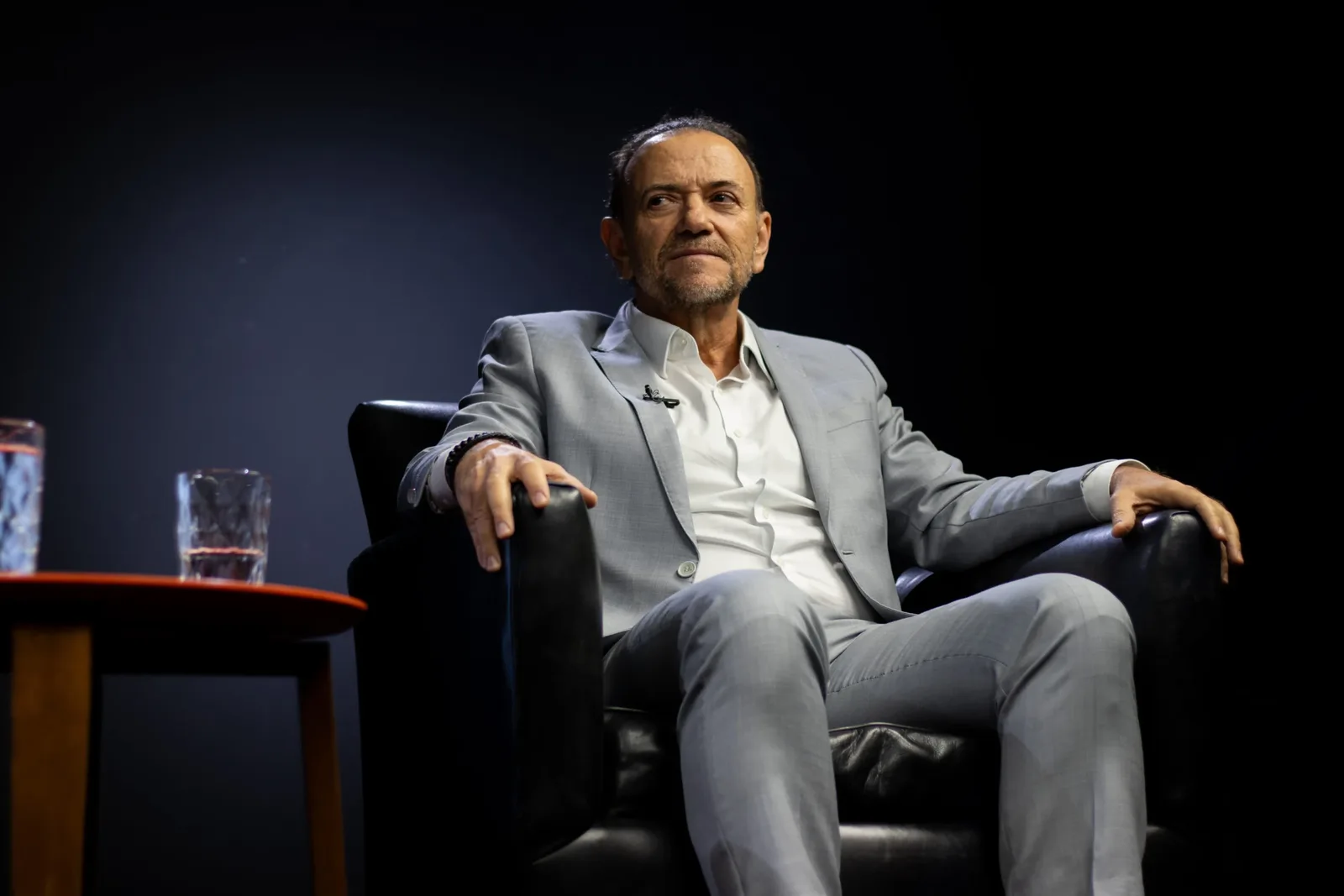 Presidente do PT relaciona avanço de Flávio à crise no STF