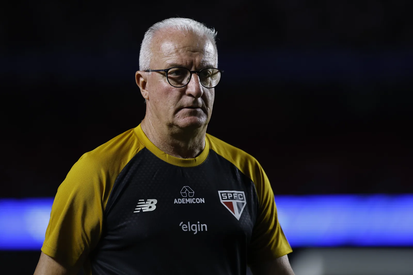 Dorival critica campos do CT e cita lesões no São Paulo