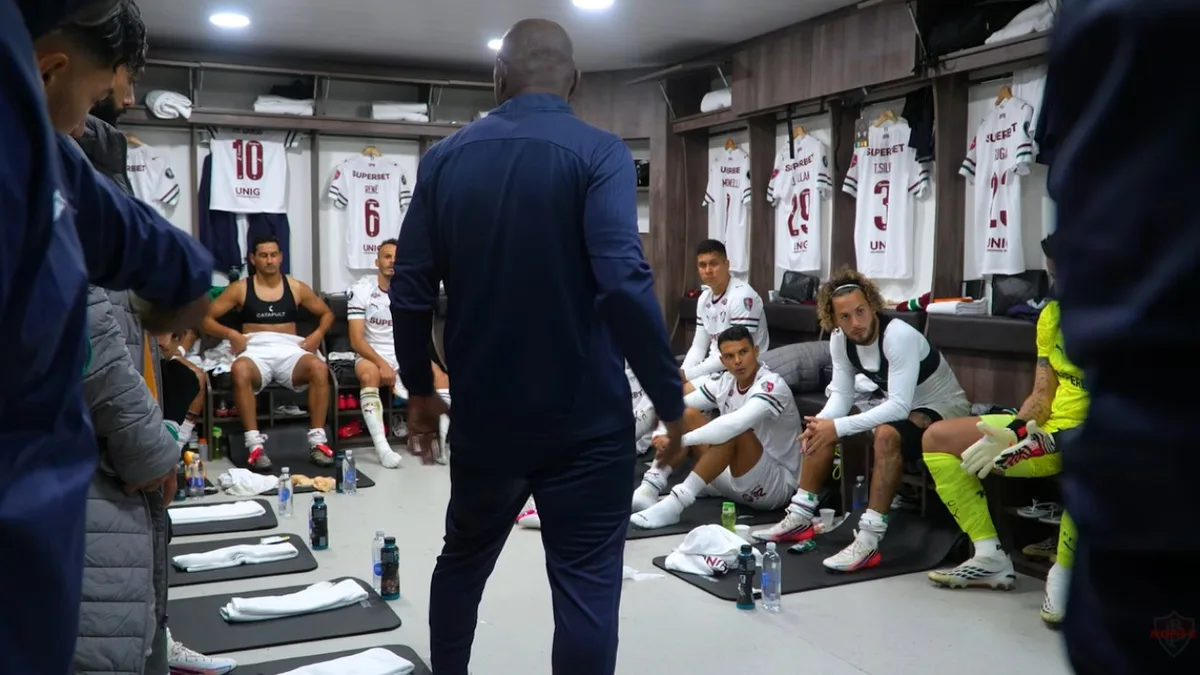 Fluminense vira após cobrança de Marcão e avança na Libertadores