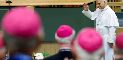 Papa Leão XIV pede que Igreja reconheça falhas antes de ouvir vítimas na França