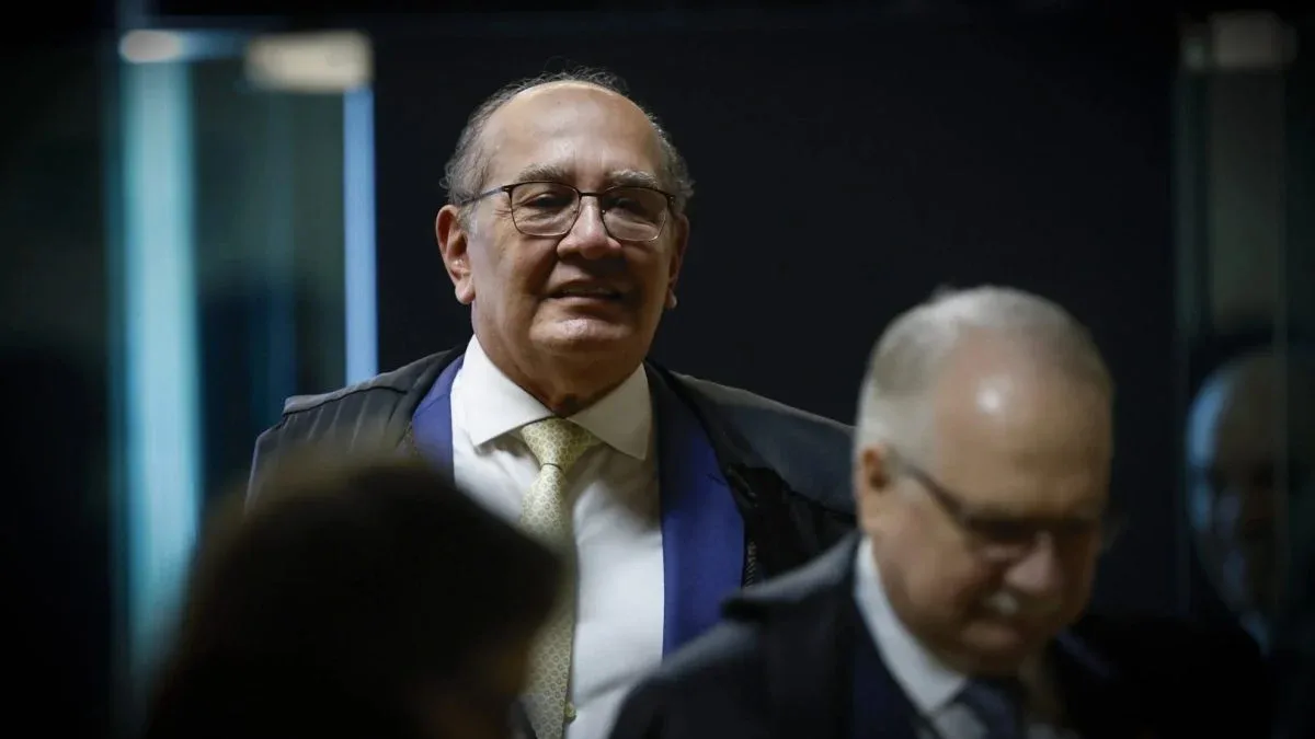 Gilmar pede identificação de ministros citados no caso Banco Master