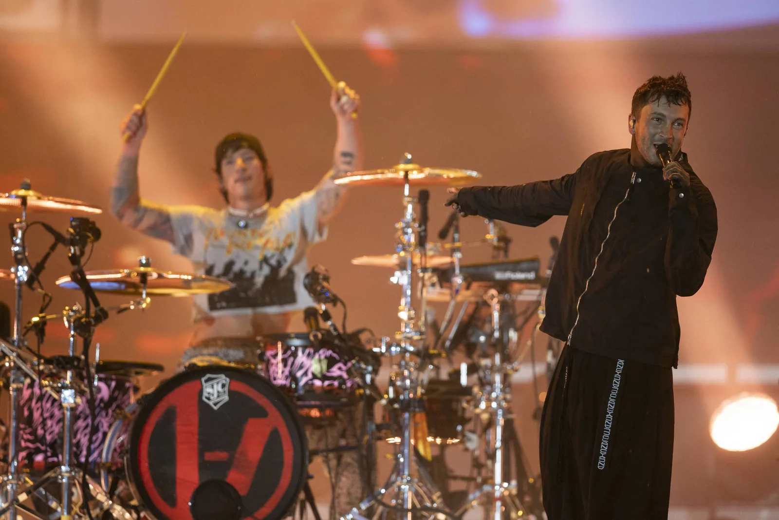 Twenty One Pilots encerra Rock in Rio sob chuva e com menor público do dia