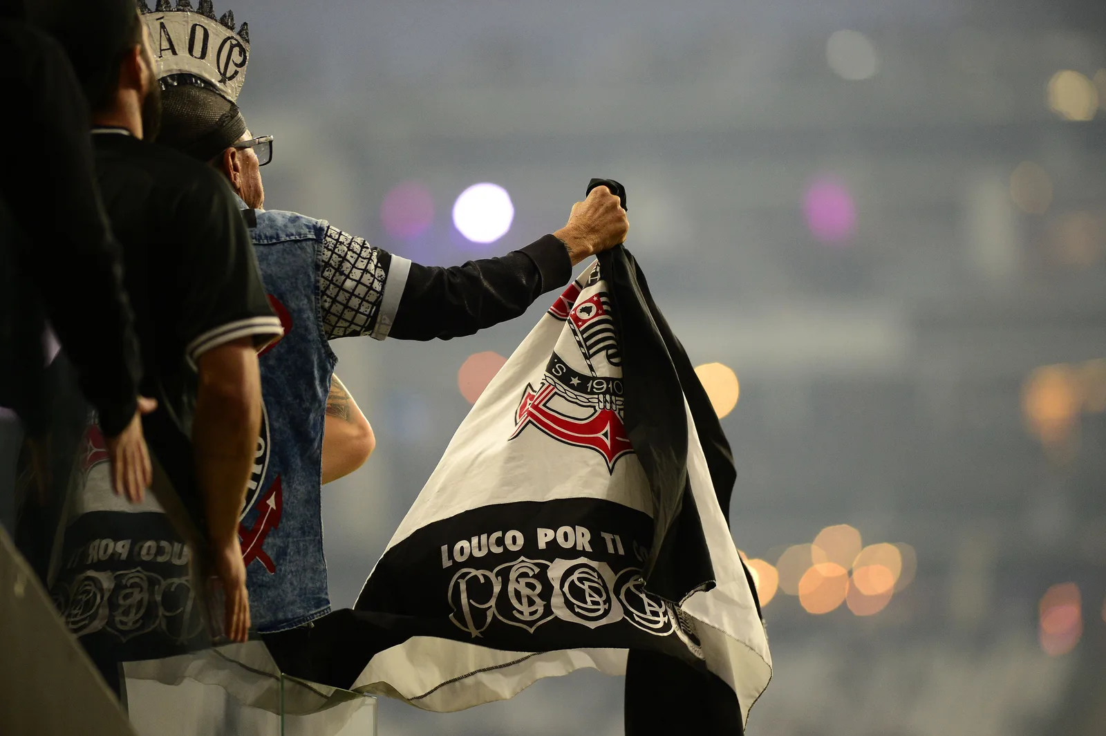 Corinthians piora em casa, e Fluminense melhora o ataque fora no returno