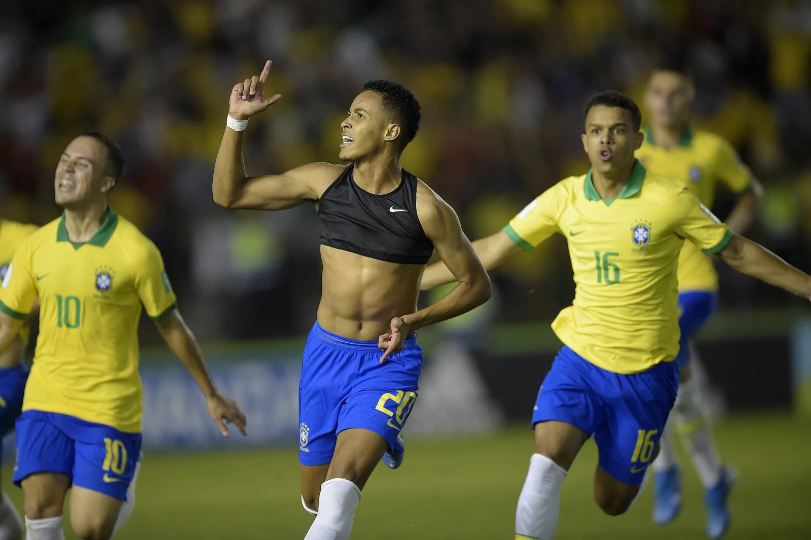 Lázaro relembra gol no Bernabéu e admite futuro aberto entre Arábia e Brasil