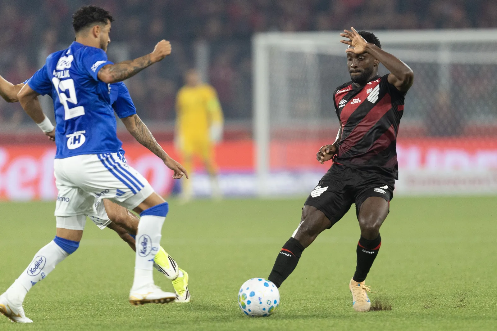 Cruzeiro e Athletico duelam pela 26ª rodada do Brasileirão