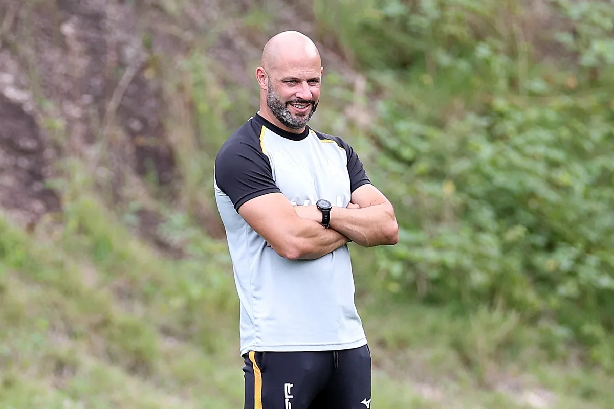 Franclim destaca avanço da base do Botafogo e distância para o profissional