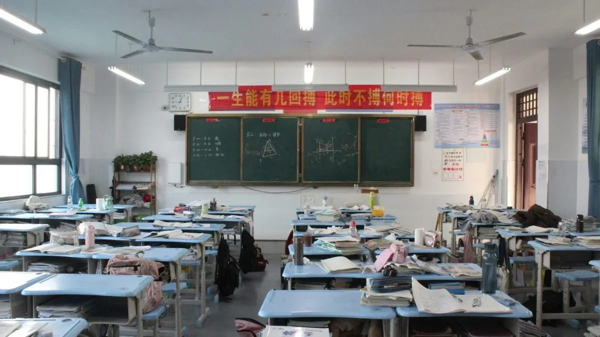 Debate na China opõe inteligência artificial e inglês na formação escolar