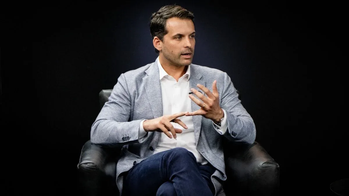 iFood defende piso baseado no salário mínimo e questiona descontos da Keeta