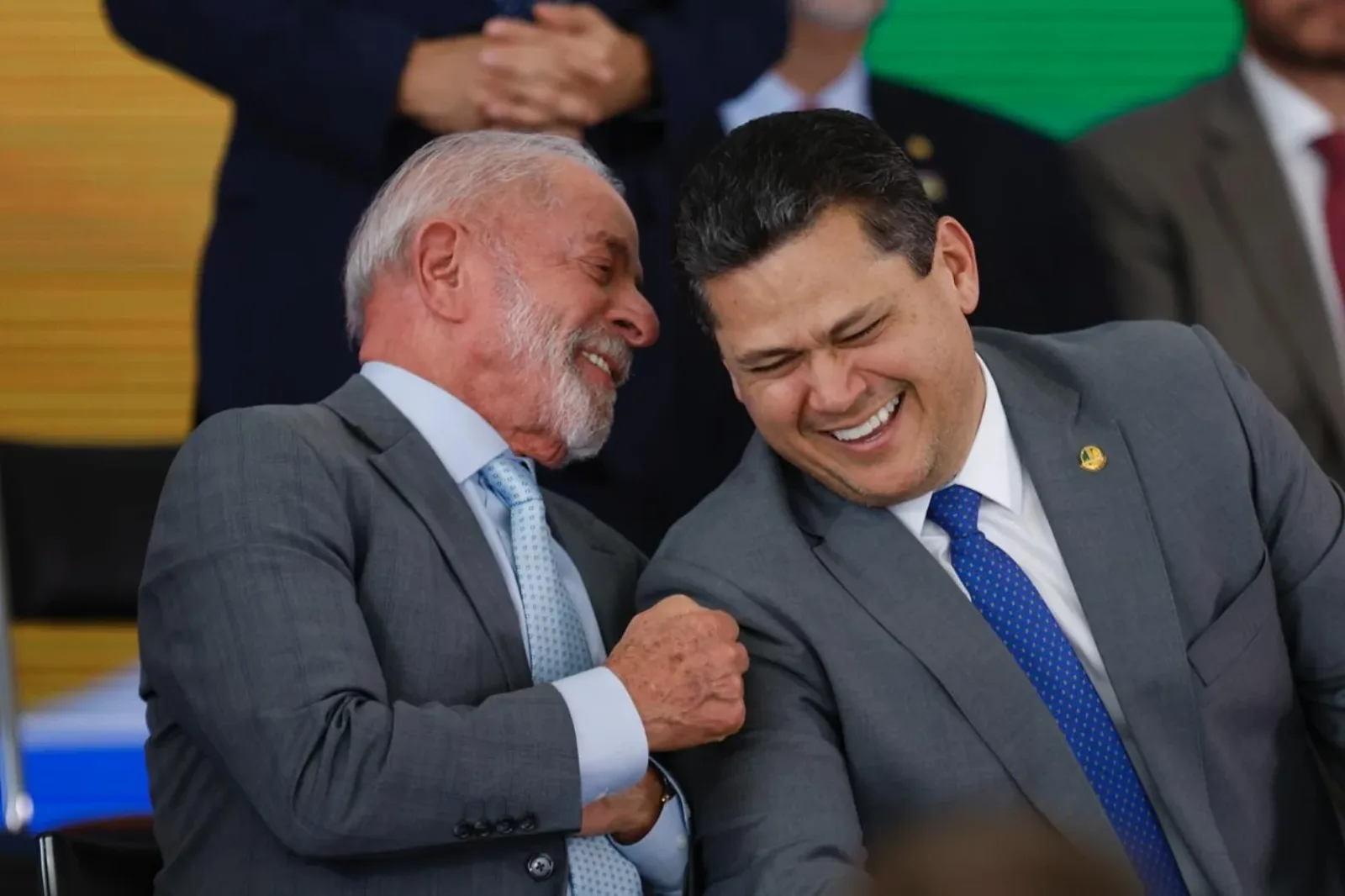 PEC da escala 6 X 1 entra na pauta do Senado na próxima semana