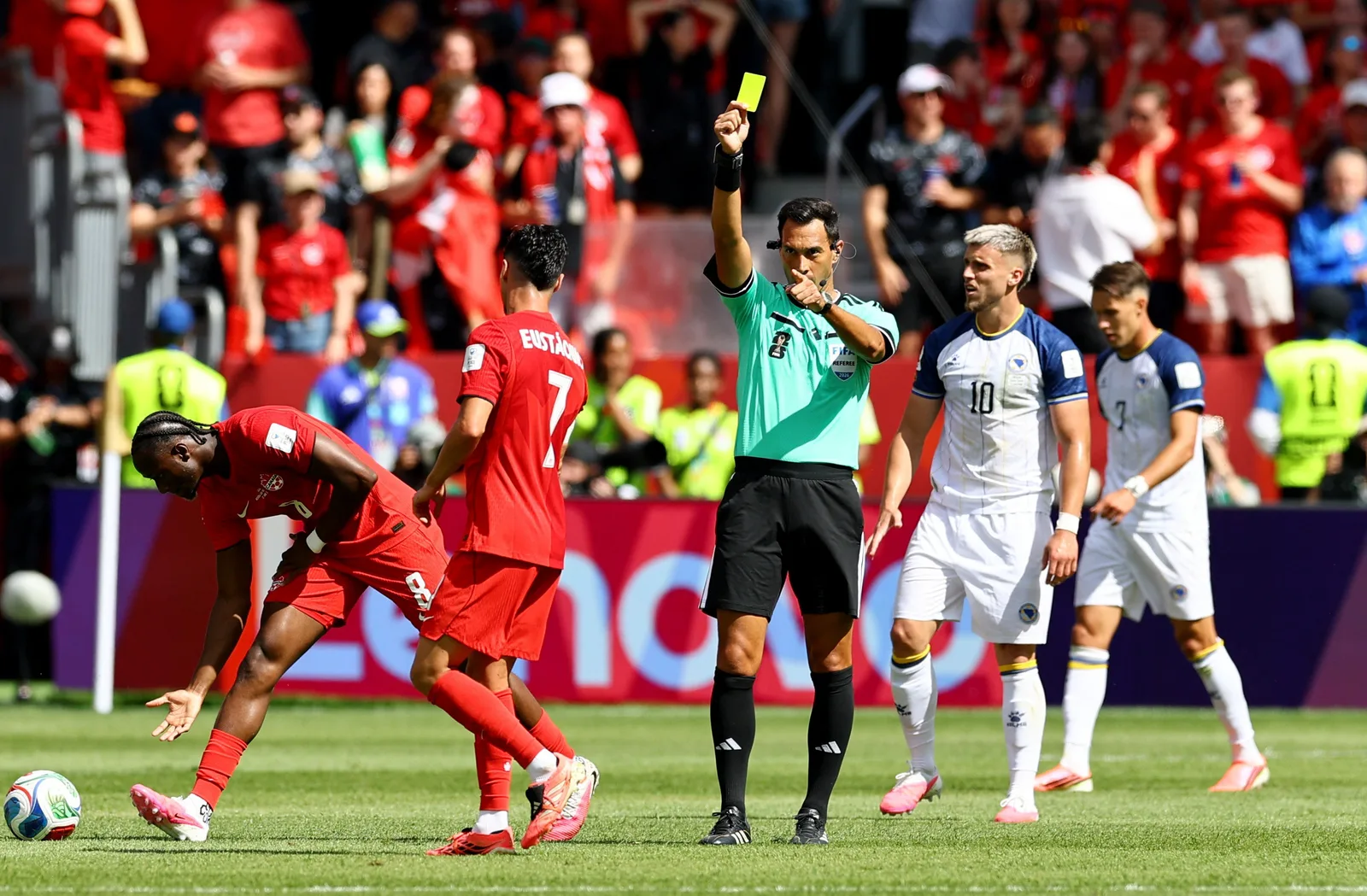 Facundo Tello chega à semifinal com histórico de expulsões e duas Copas