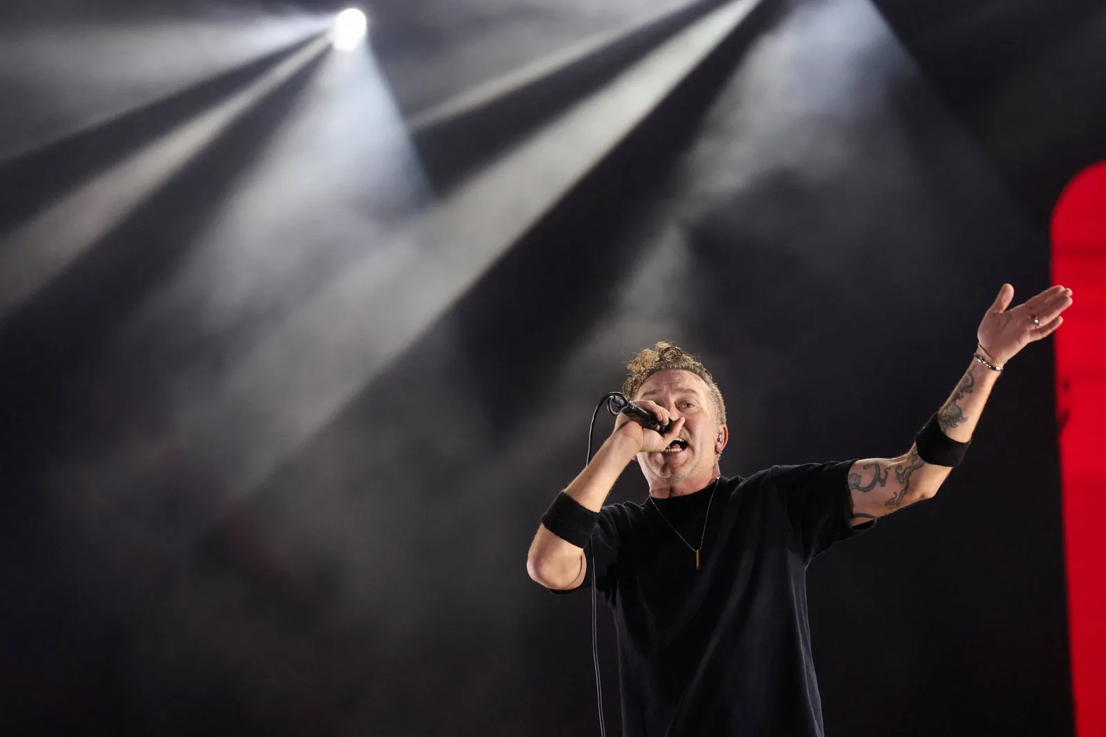 Rise Against toca no Rock in Rio com instrumentos emprestados