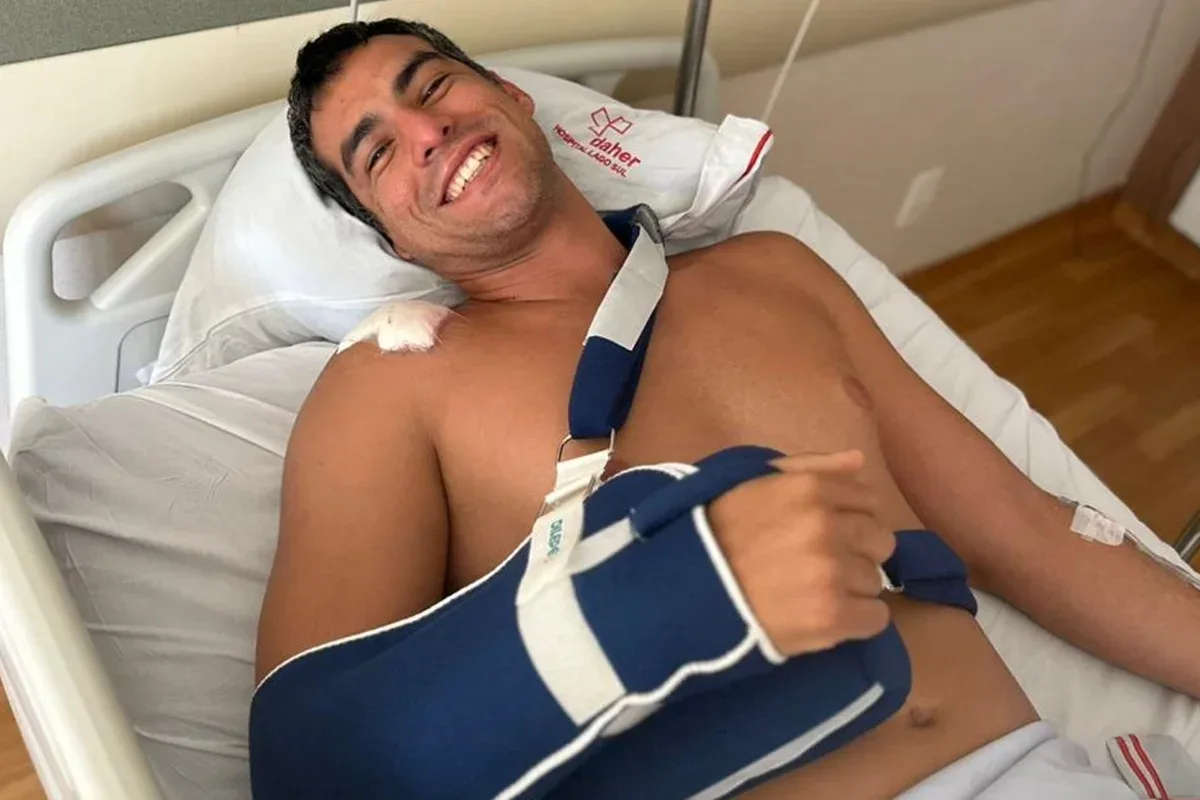 Após cirurgia no ombro, bombeiro retoma resgates e especialização