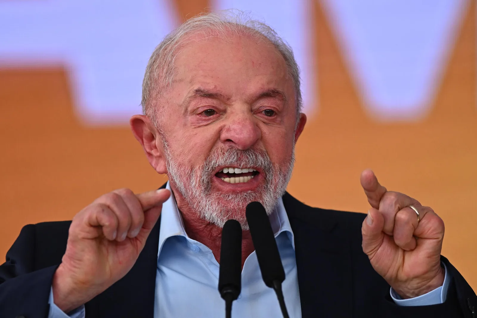 Cenários do governo e do mercado apontam avanço da dívida pública até 2036